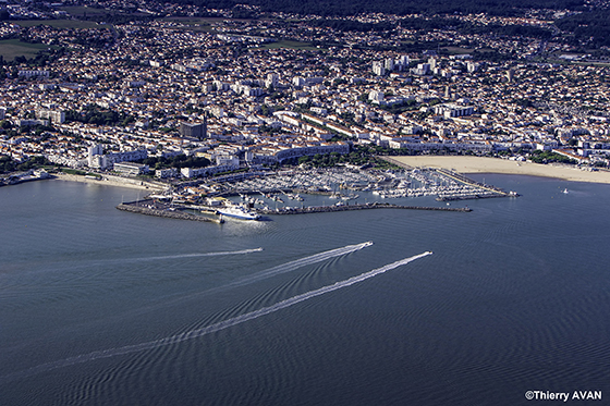 copyright THIERRY AVAN PLAISANCE | Port de Royan