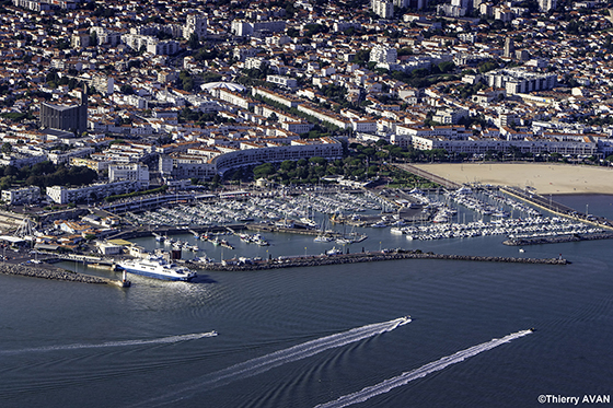 copyright THIERRY AVAN PLAISANCE | Port de Royan