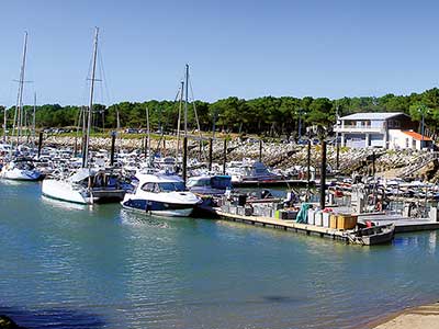 Port de Bonne Anse : Plaisance & Pêche proche des Mathes La Palmyre